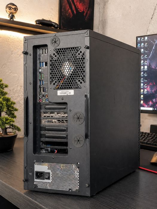 Геймърски Компютър/I7 3930K/16GB RAM/SSD-256GB/GTX 1060 6GB