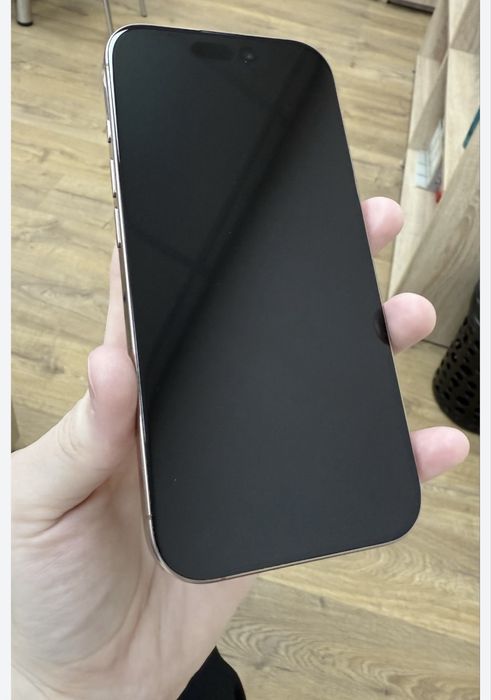 Iphone 16 PRO 256GB ТОРГА НЕТ.