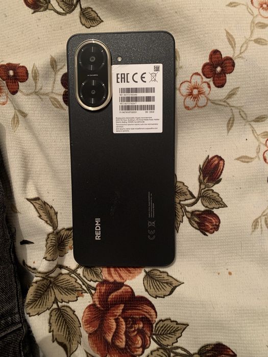 Продам телефон Redmi A5