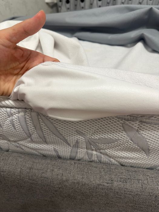 Продам двухспальную кровать