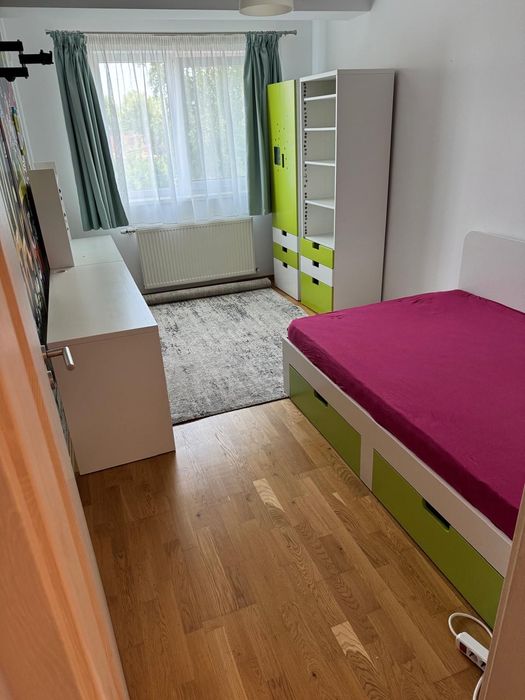 Apartament 3 camere de inchiriat