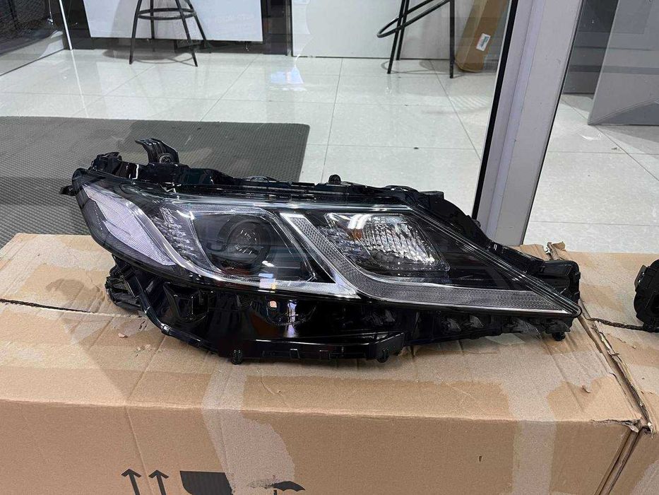 фара камри 75 с блоком б/у оригинал