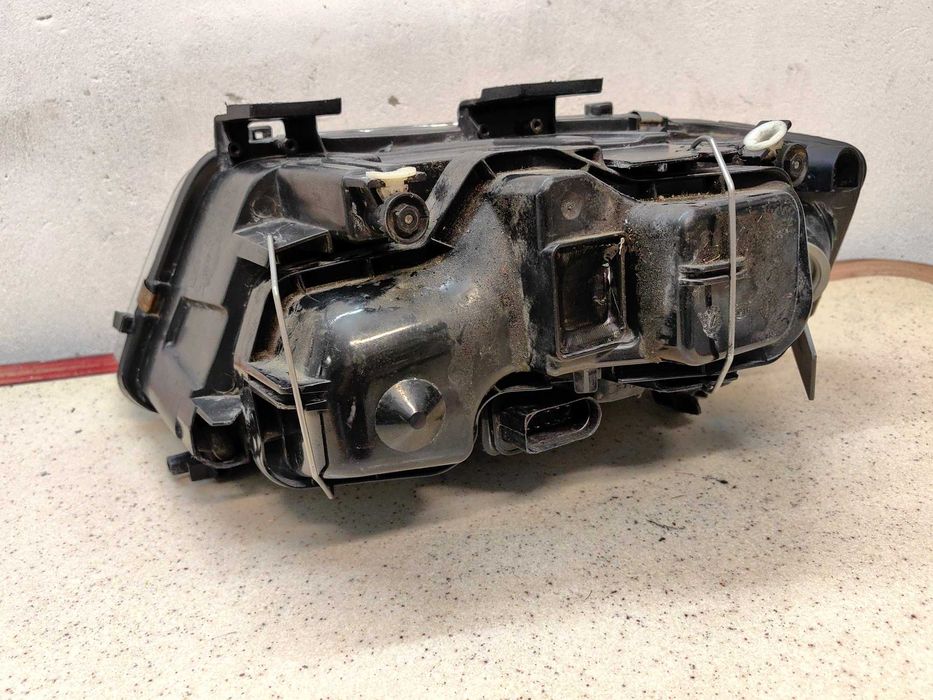 Фар  Audi A6 C5  Ауди А6 Ц5