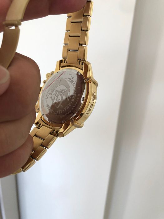 Diesel часовник нов