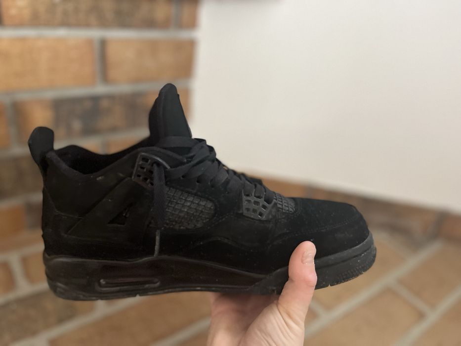 Jordan 4.