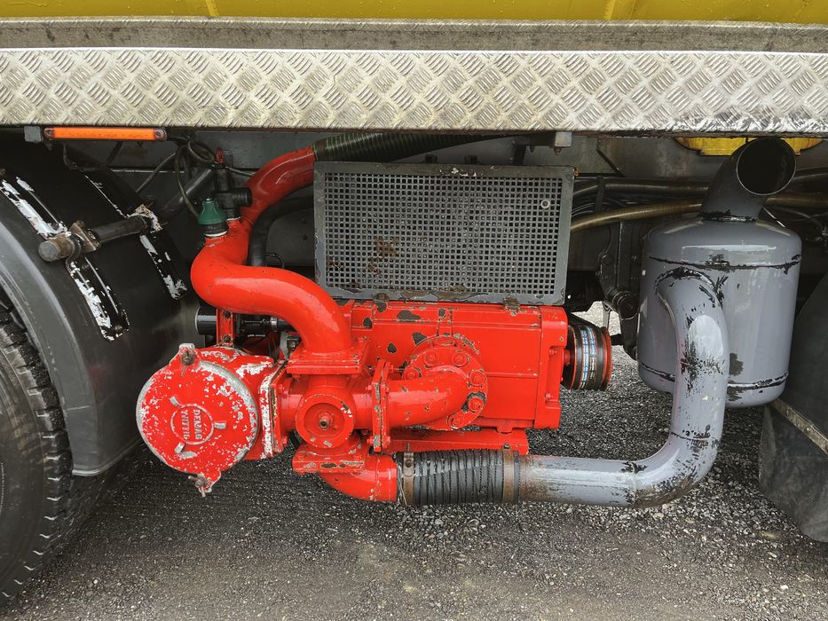 Autovidanja-vidanja-vitanja-cisterna DAF 23000 litri