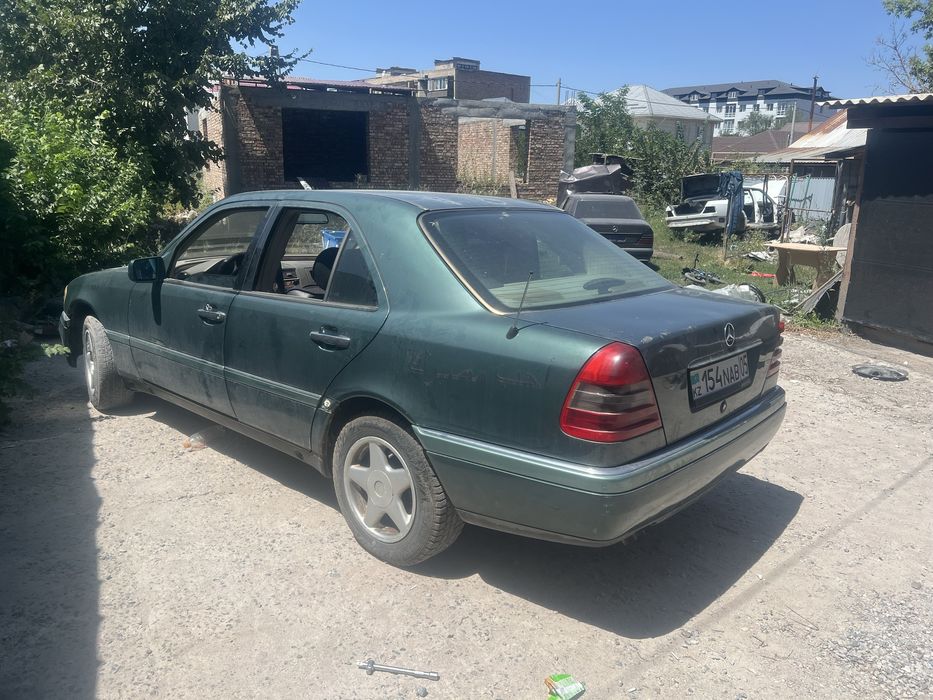 Разбор 124 мерседес 202 мерседес
