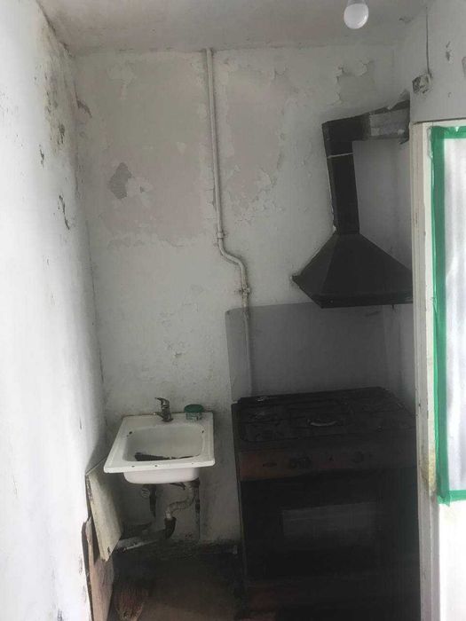 Продаётся квартира  Учтепа 30кв (Алгаритм) 2/1/4 панель, торец