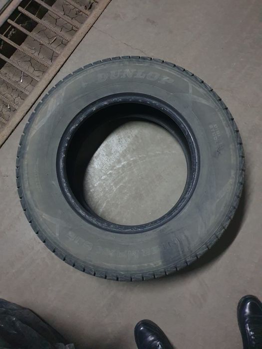 Продам шины , комплект