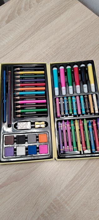 Игрушки новые конструктор, рыбалка, набор для рисования