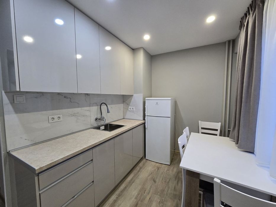 Дава се под наем Двустаен апартамент в София, Хаджи Димитър - 70 кв.м за 598.23 € - Снимка #5