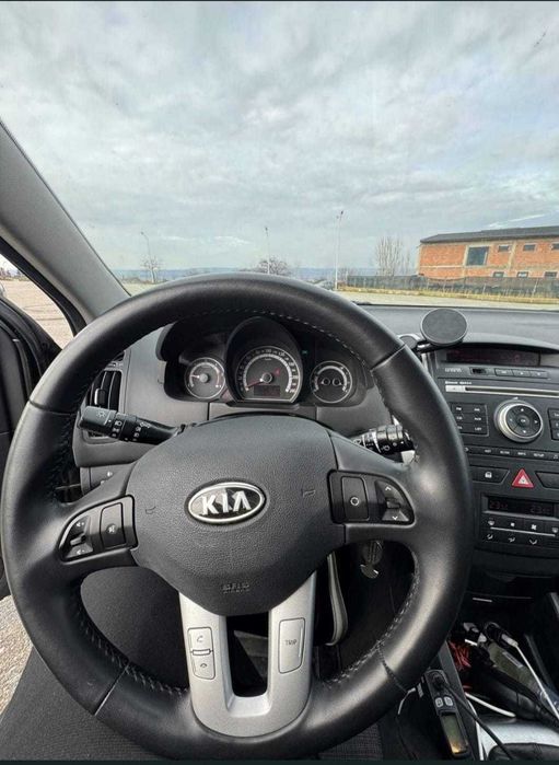 KIA Ceed 2010 — imagine 3