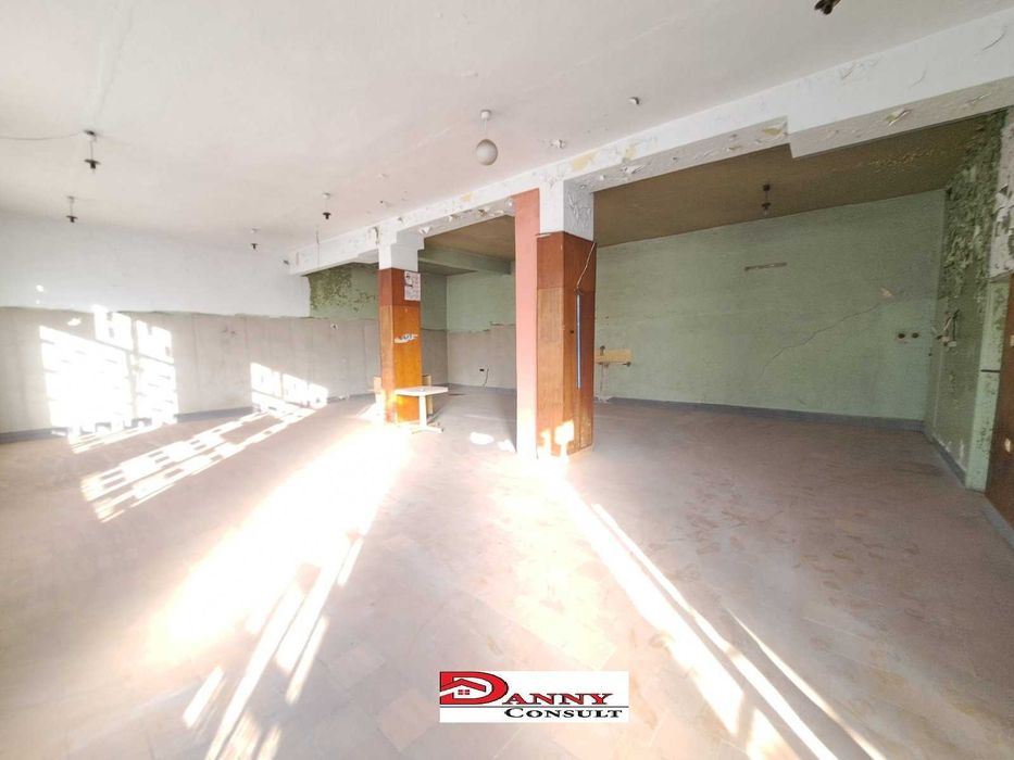 Бизнес сграда в с. Българско Сливово, общ. Свищов