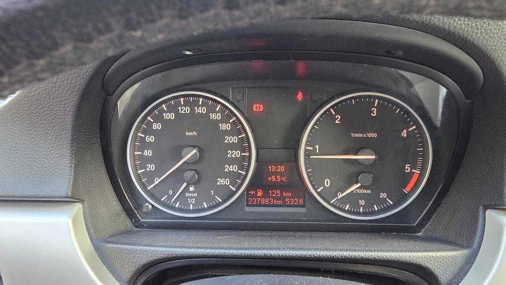 BMW Seria 3 2012 — imagine 5