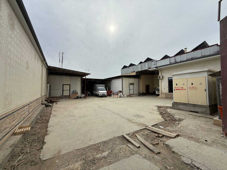 TAYYOR 5 QAVATLI NOTURAR BINO ijaraga beriladi #a833