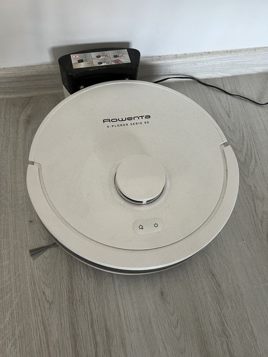 Robot aspirator Rowenta X-Plorer Serie 90