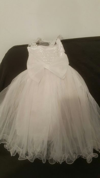 Rochie de prima impartasanie