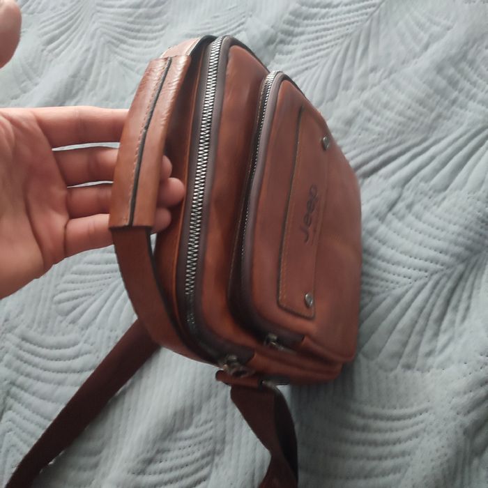 Сумки мужские через плечо