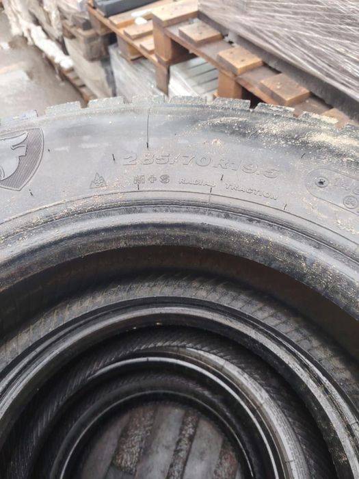Шины грузовые 285/70/19.5