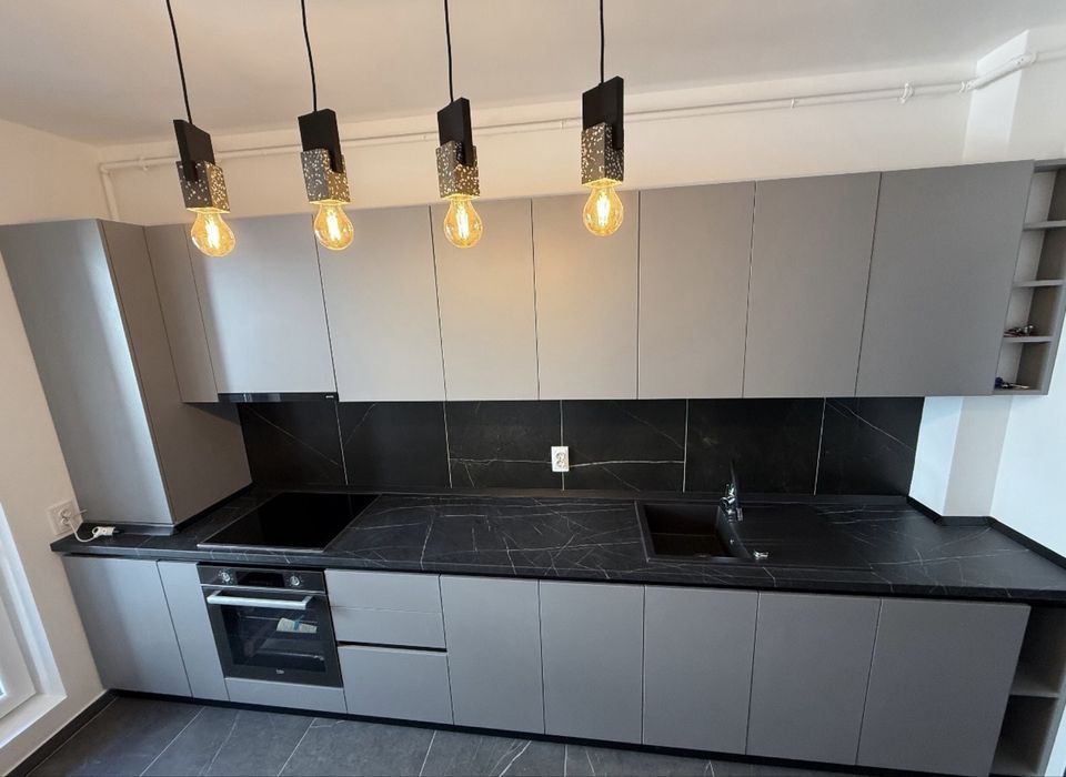 Executăm montaj / mobilier la comandă