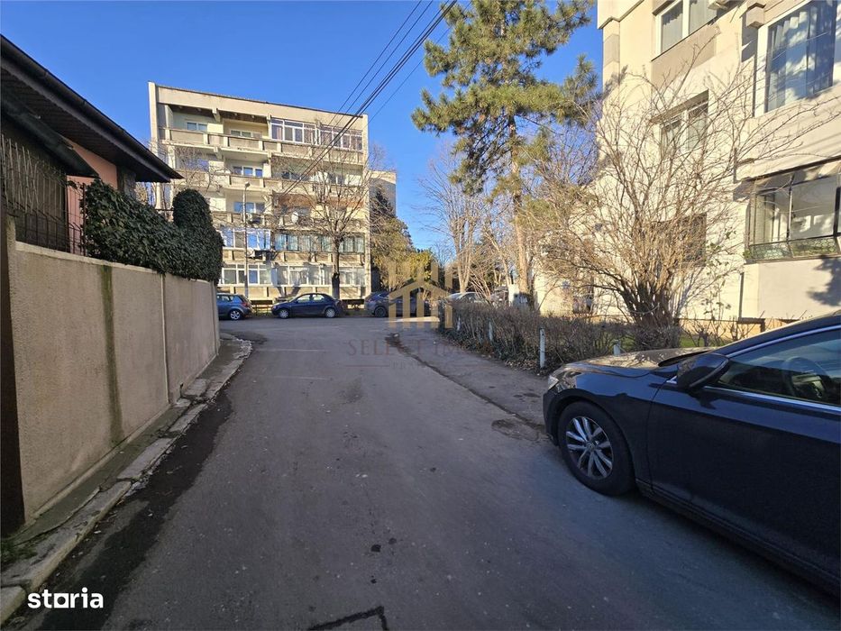Vanzare 2 camere , Zona Bobalna