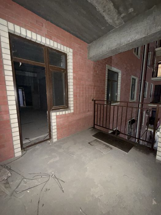 Продается Дом в тинчлик новостройка