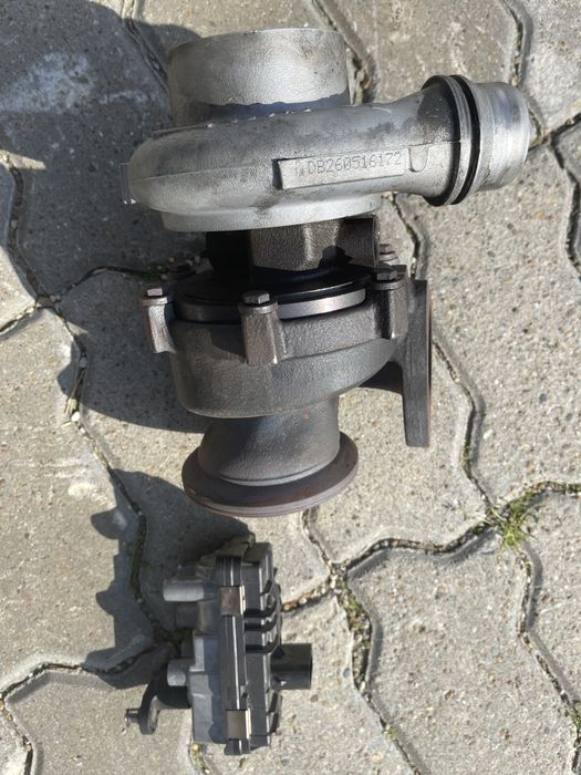 Turbina/ turbo Jaguar XE XF 2.0d ingenium euro 6