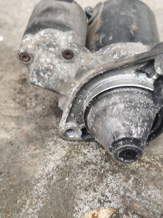 Стартер за nissan almera n16 и nissan алинера tino