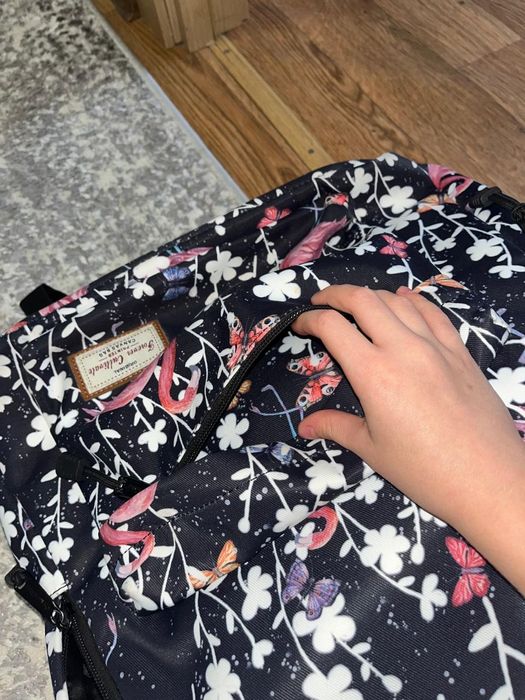 Продам школьный рюгзак