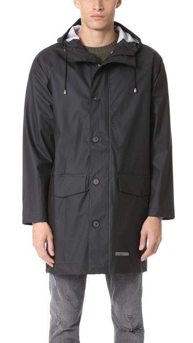 Новые куртки и плащ