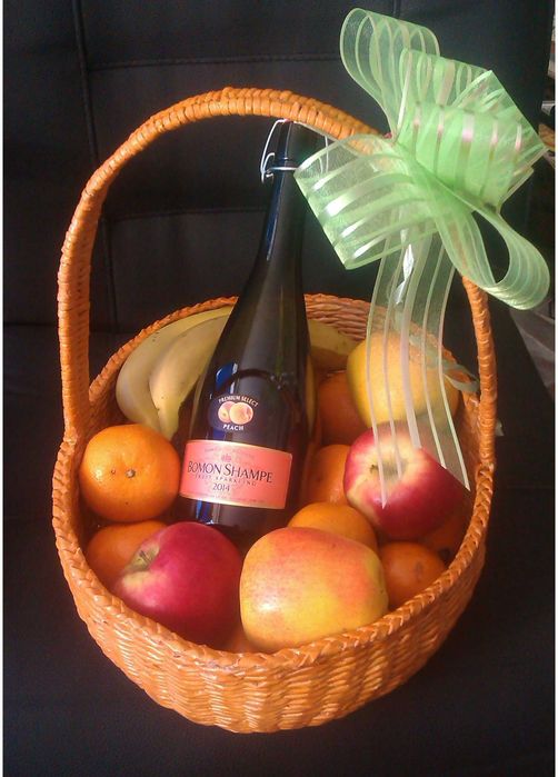 Корзинка плетеная