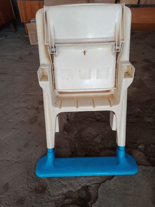 Продам стул для кормления за 1000,тг