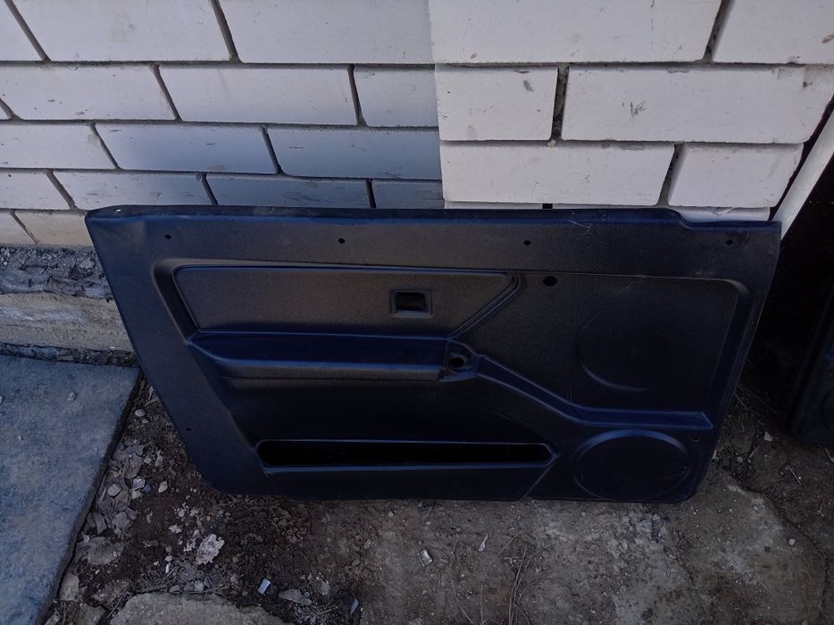 Продам обшивки нива