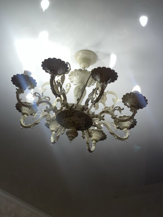 Люстры б/у 3 штуки