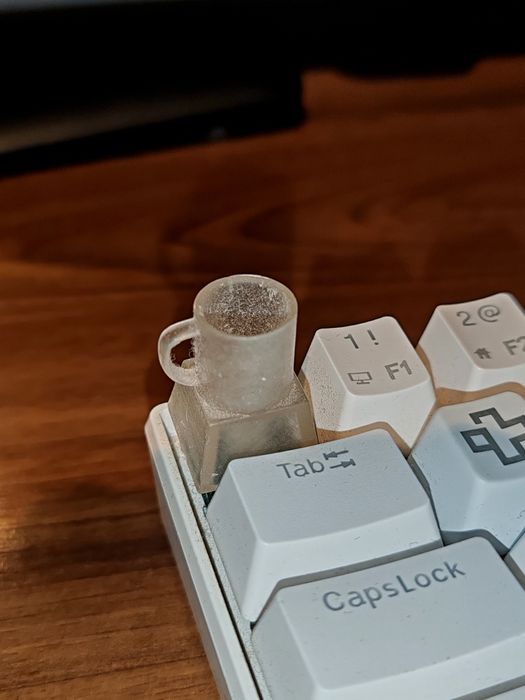 Tastatura mecanica gaming Royal Kludge 61 RGB cu swi