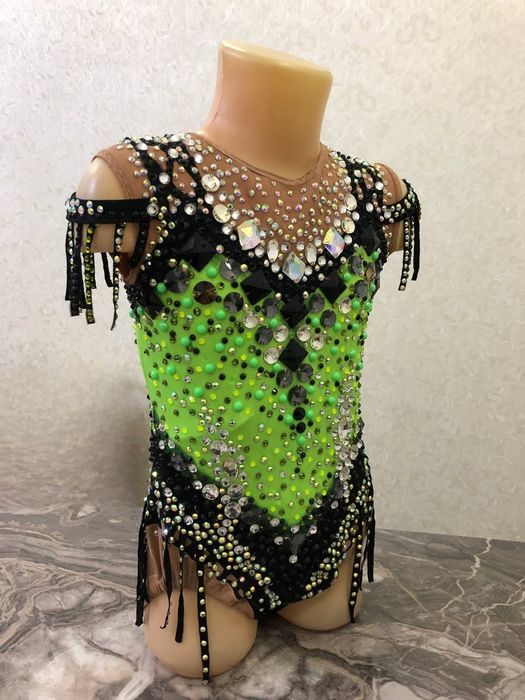 Купальник для художественной гимнастики