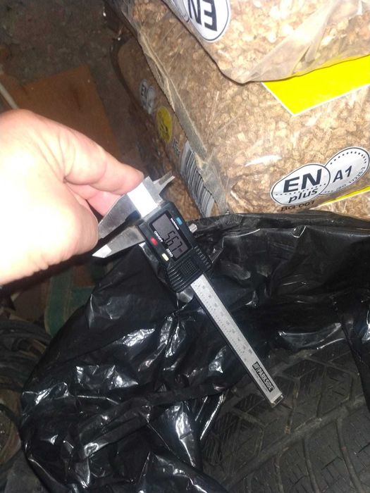 2бр Зимни Гуми 225/60/17 - Pirelli Scorpion - DOT16