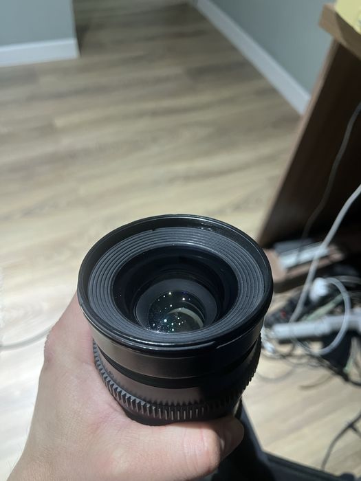 Samyang 35mm (rokinon) 1.5