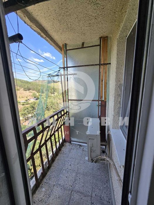 Продава боксониера в Три чучура север