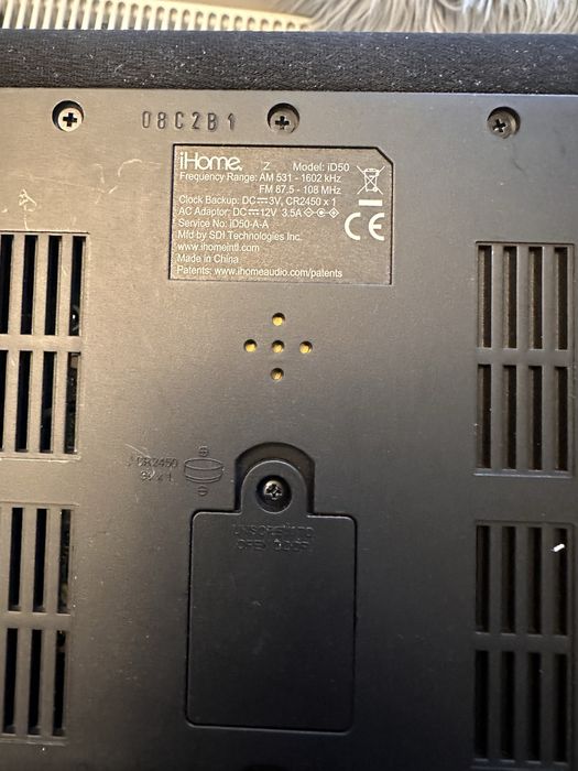 Mini ipod dock ihome iD50 sunet hifi iphone app bluetooth,radio