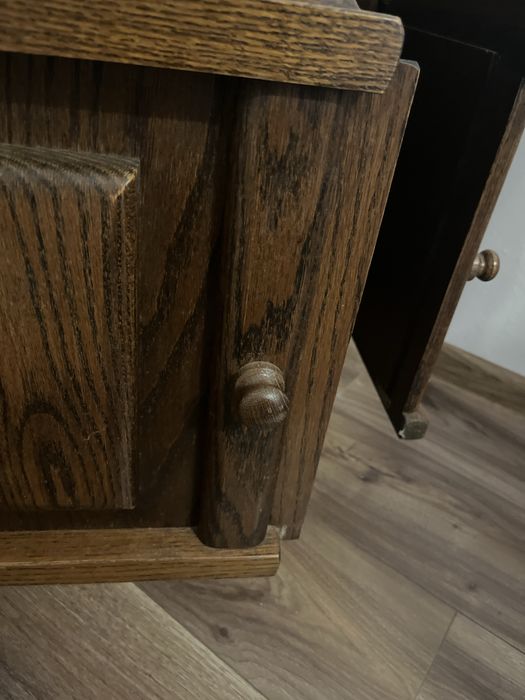 Noptiera lemn masiv 80/65cm