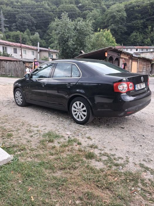 Vând vw jetta 2006 1.9 tdi