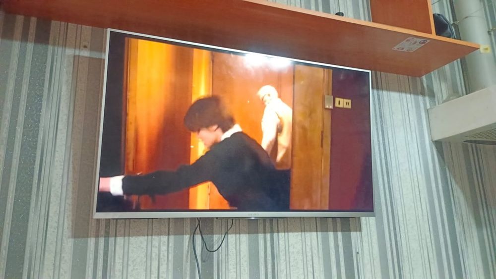 Телевизор Sony bravia