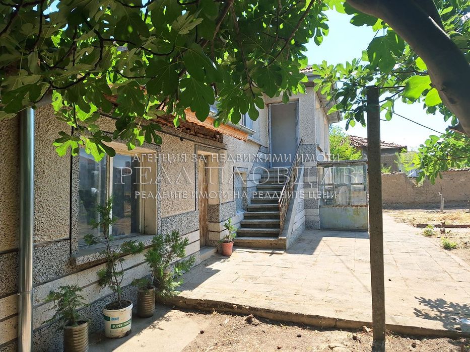 Продава се Къща в с. Чешнегирово, Област Пловдив - 120 кв.м за 276 €/кв.м - Снимка #2