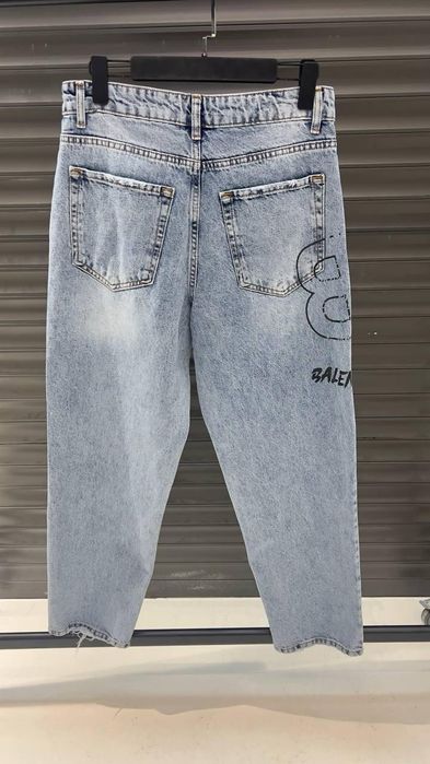 Blugi barbati Balenciaga !