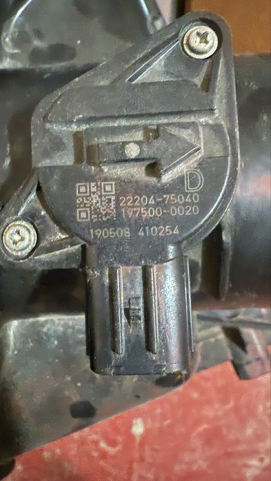 Тайота Рав4 датчик