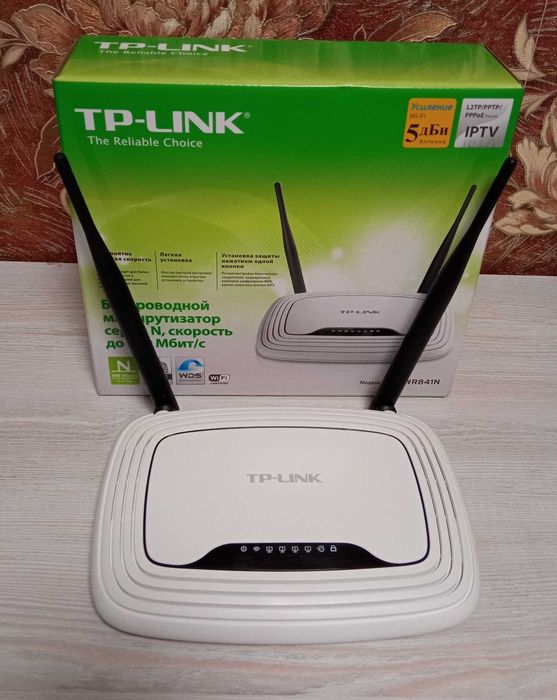 TP-Link TL-WR841N Wi-Fi router (yangi holatga yaqin)