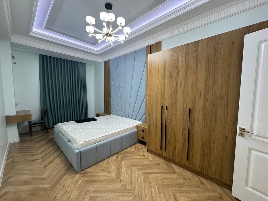 3 хонали квартира сотилади.