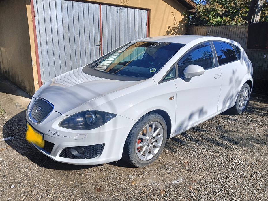 SEAT Leon 2012 — imagine 3
