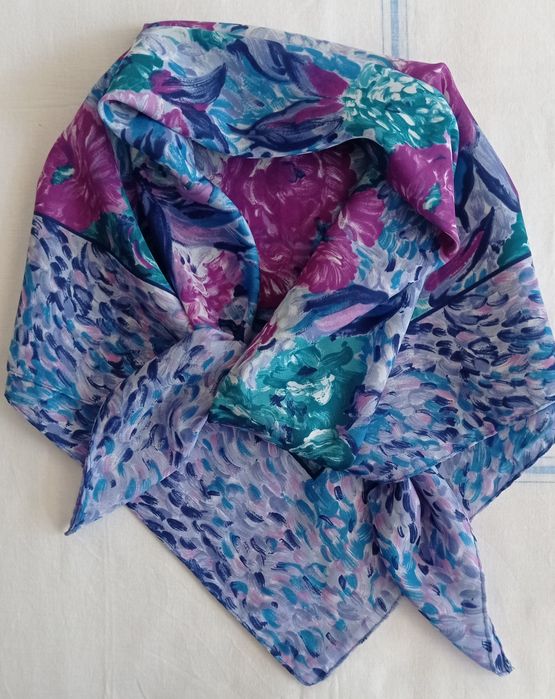 Сет от дамско елече и панталон от памучен деним, с подарък  шал